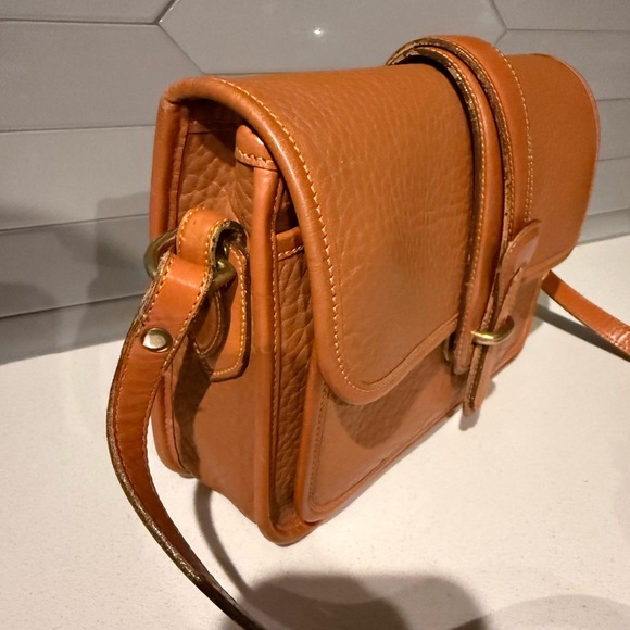 Vintage Dooney and Bourke Pocket Equestrian East West Flap Binoculars - Picture 2 of 9